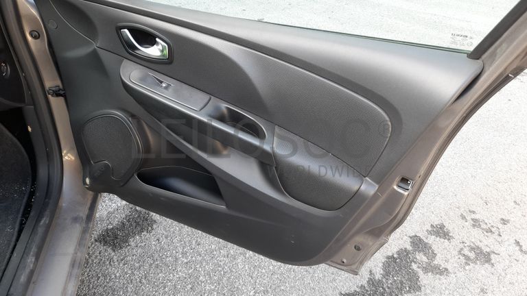 Renault Clio Dynamique S 1.5 DCi · Ano 2015