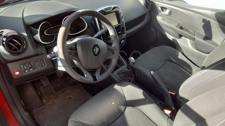 Renault Clio Dynamique S 1.5 DCi · Ano 2015