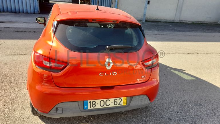 Renault Clio Dynamique S 1.5 DCi · Ano 2015