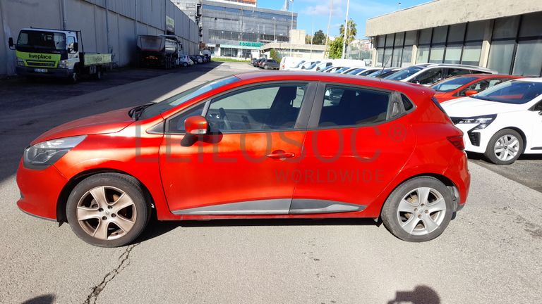 Renault Clio Dynamique S 1.5 DCi · Ano 2015