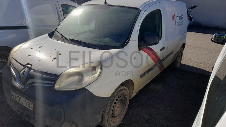 Renault Kangoo Maxi Business 1.5 DCi · Ano 2015