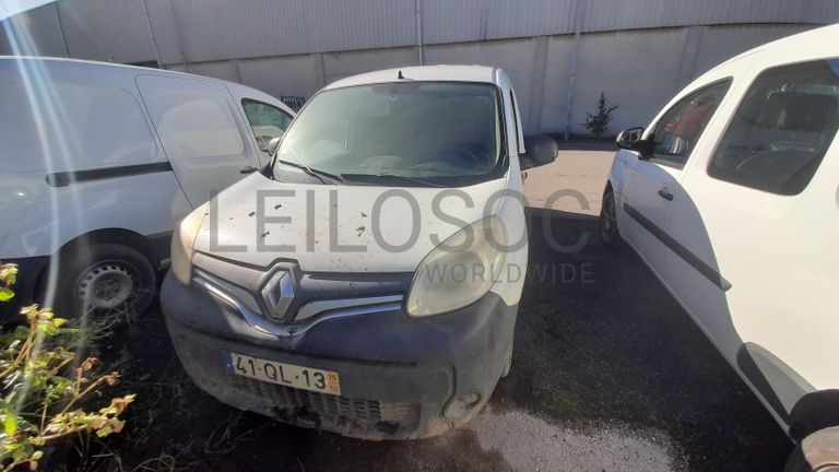 Renault Kangoo Maxi Business 1.5 DCi · Ano 2015