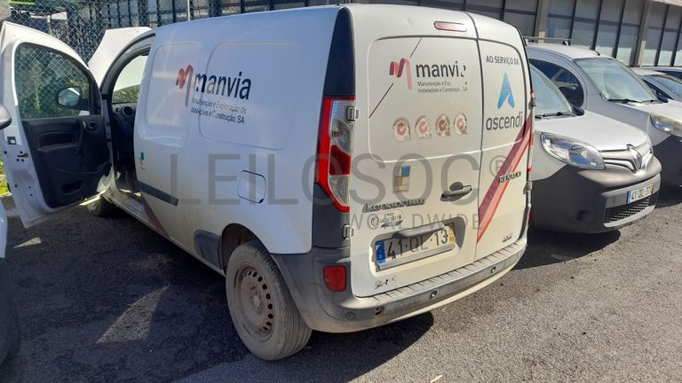 Renault Kangoo Maxi Business 1.5 DCi · Ano 2015