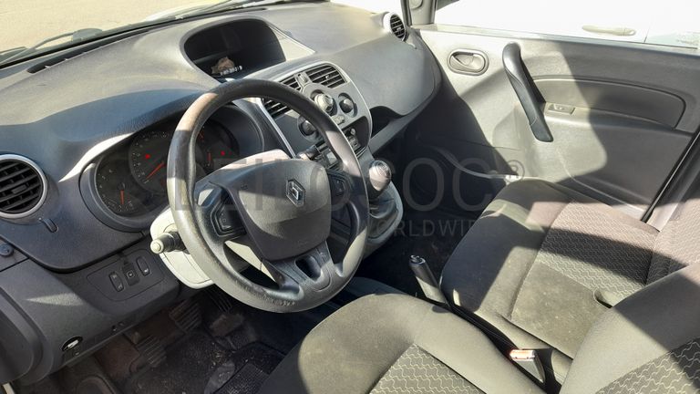 Renault Kangoo Maxi Business 1.5 DCi · Ano 2015