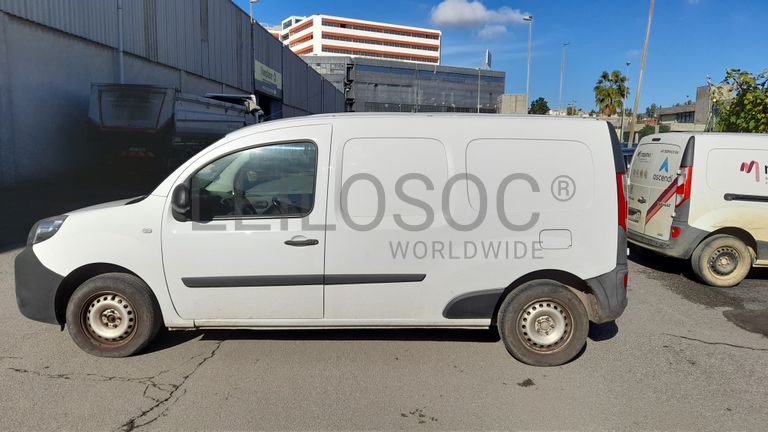 Renault Kangoo Maxi Business 1.5 DCi · Ano 2015