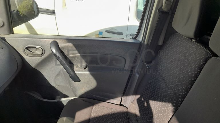 Renault Kangoo Maxi Business 1.5 DCi · Ano 2015