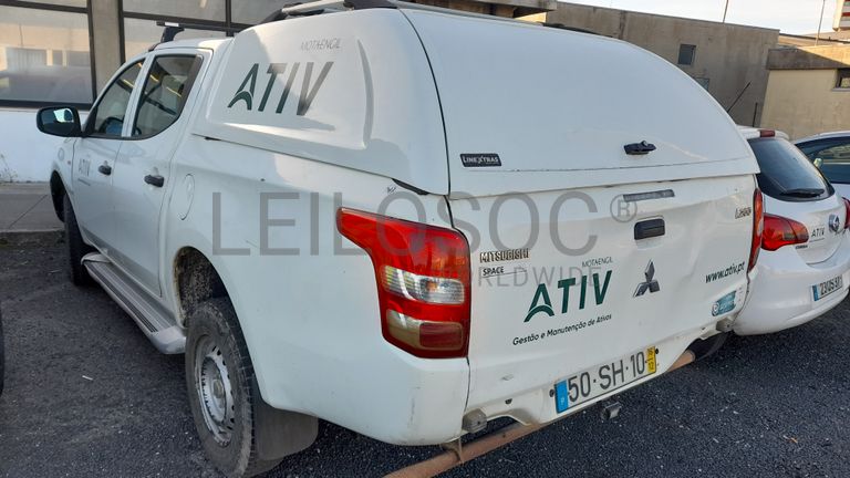 Mitsubishi L200 CD 2.4 DI-D · Ano 2017