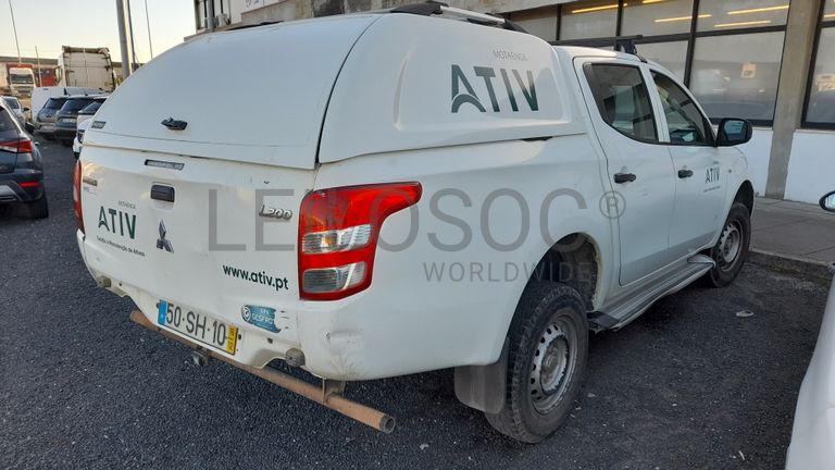 Mitsubishi L200 CD 2.4 DI-D · Ano 2017
