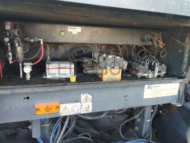 Camião Volvo FLL15 · Ano 2009