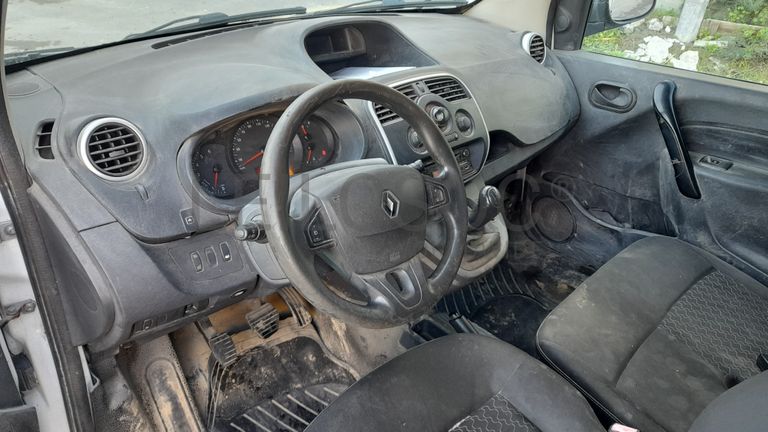 Renault Kangoo Maxi Business 1.5 DCi · Ano 2016