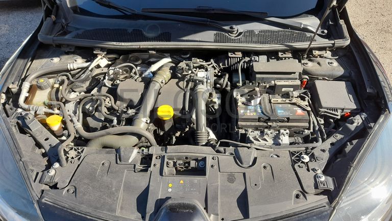 Renault Megane Sport Tourer 1.5 DCi · Ano 2015