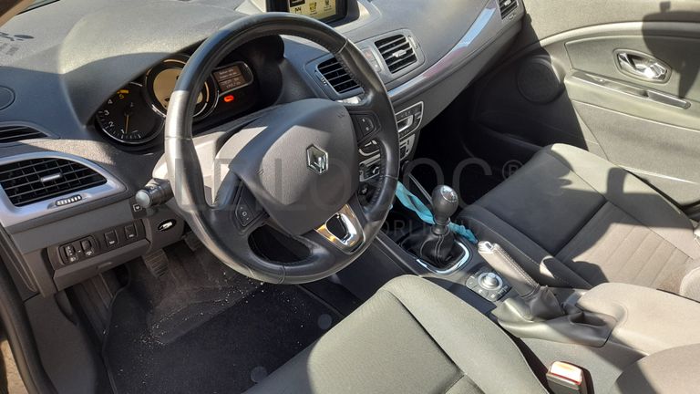 Renault Megane Sport Tourer 1.5 DCi · Ano 2015