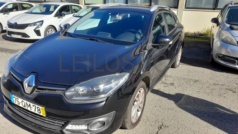 Renault Megane Sport Tourer 1.5 DCi · Ano 2015