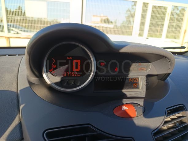 Renault Twingo · Ano 2008