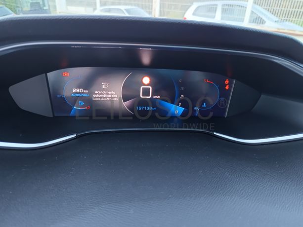Peugeot 308 1.5 BlueHdi · Ano 2020