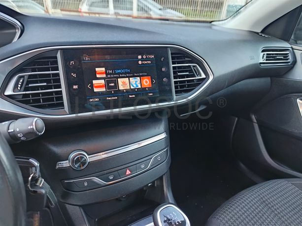 Peugeot 308 1.5 BlueHdi · Ano 2020