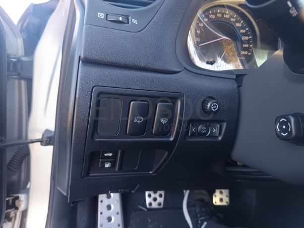 Lexus IS 220D · Ano 2006