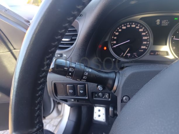 Lexus IS 220D · Ano 2006