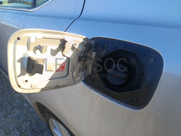 Lexus IS 220D · Ano 2006