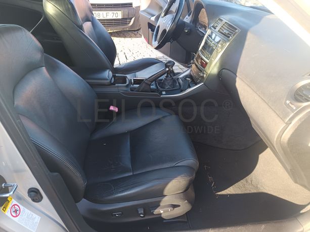 Lexus IS 220D · Ano 2006