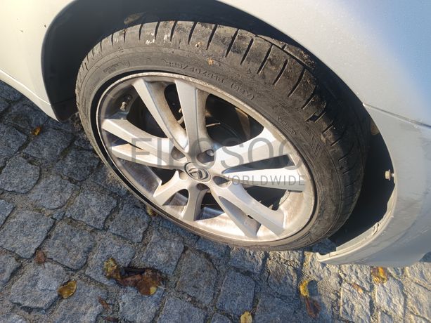 Lexus IS 220D · Ano 2006