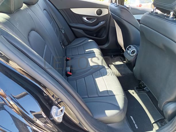 Mercedes-Benz C180 · Ano 2017