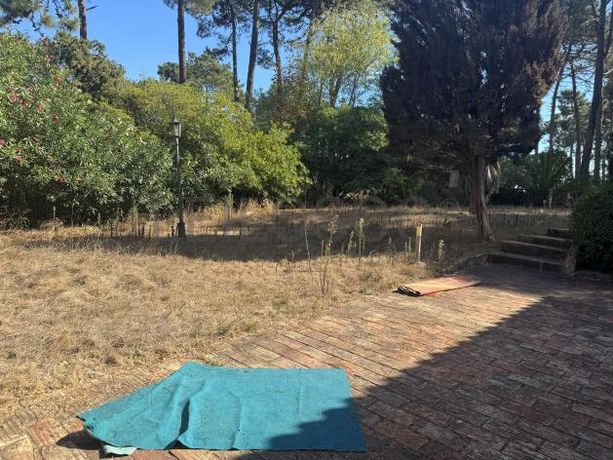 Moradia V5 com Piscina · Herdade da Aroeira, Charneca de Caparica