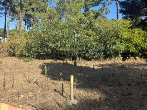 Moradia V5 com Piscina · Herdade da Aroeira, Charneca de Caparica