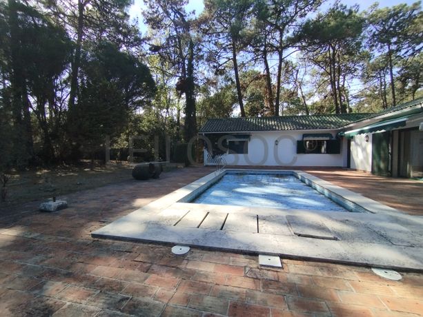 Moradia V5 com Piscina · Herdade da Aroeira, Charneca de Caparica