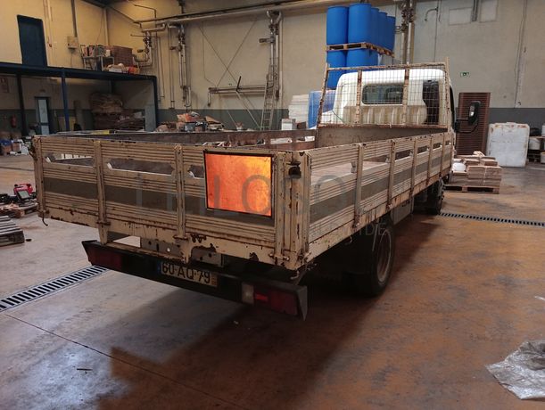 Mitsubishi Fuso 3S13 · Ano 2005