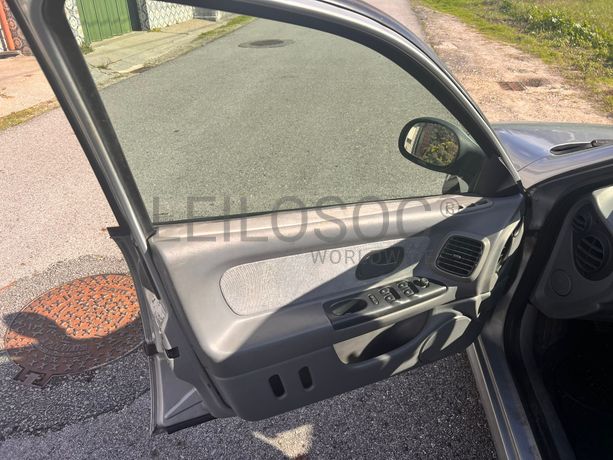 Renault Laguna · Ano 1999