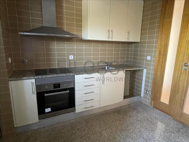 Apartamento T3 · Moreira, Maia