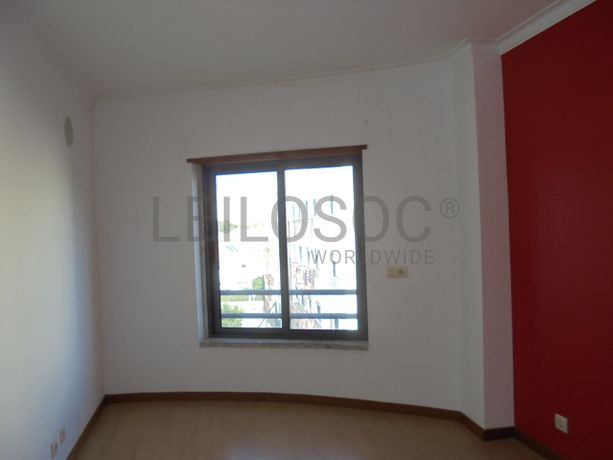 Apartamento T2 · Algueirão Mem Martins, Sintra
