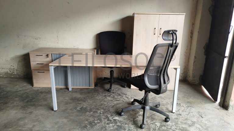 Mobília de escritório