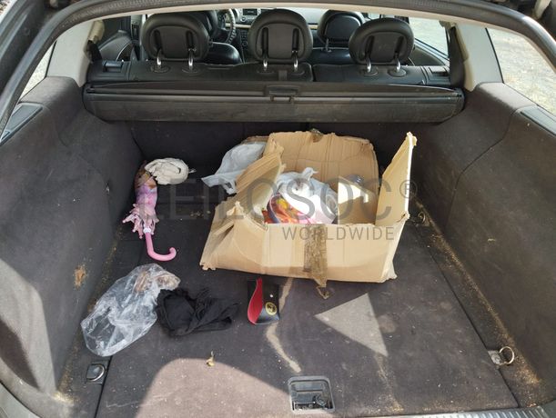 Mercedes-Benz E 270 CDI · Ano 2003