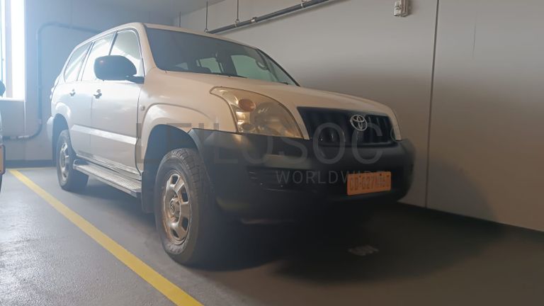 Toyota Prado GX Landcruiser - 2008