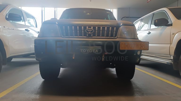 Toyota Land Cruiser - 2002