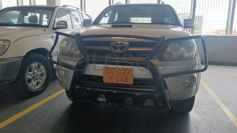 Toyota Fortuner - 2008