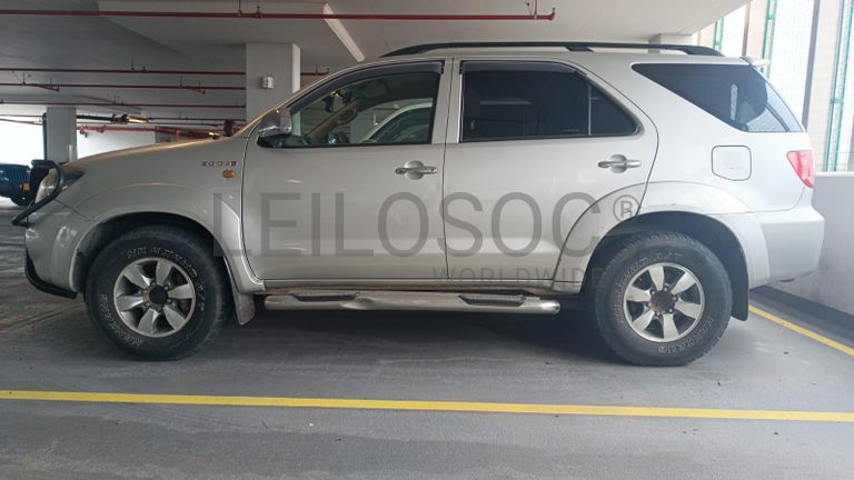 Toyota Fortuner - 2008