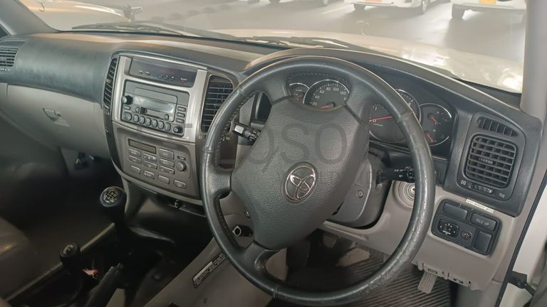 Toyota Land Cruiser VX - 2006