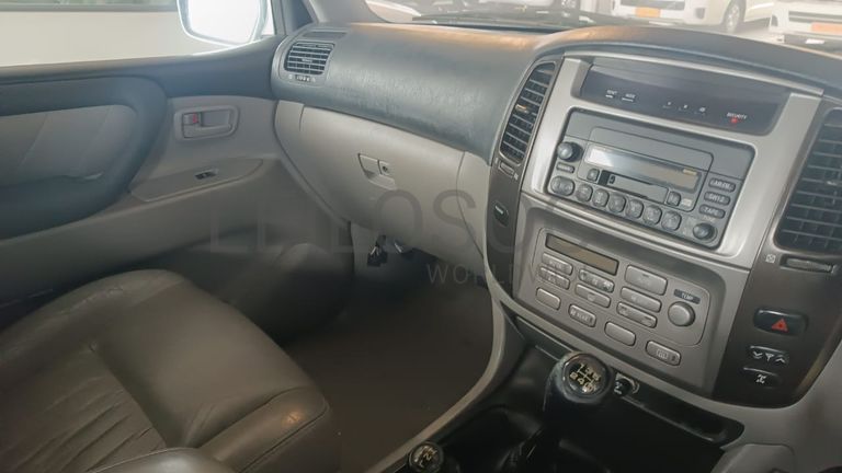 Toyota Land Cruiser VX - 2006