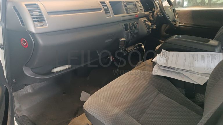 Toyota Quantum - 2010