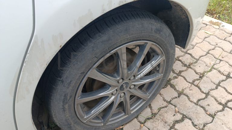 Toyota Ractis - 2012