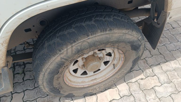 Toyota Land Cruiser HZ - 2013