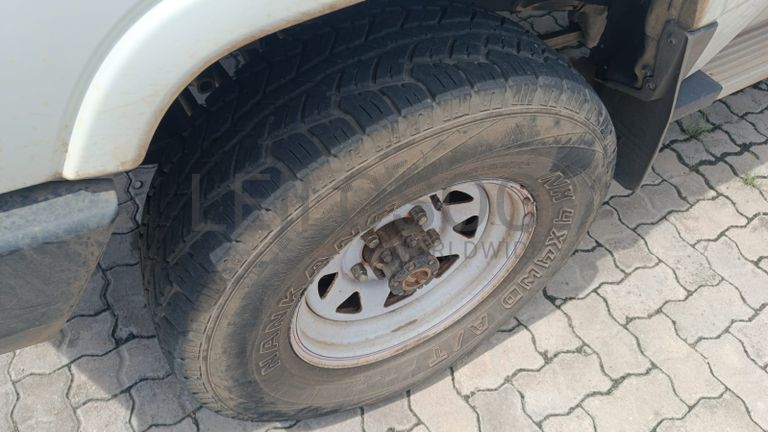 Toyota Land Cruiser HZ - 2013