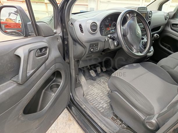 Peugeot Partner · Ano 2018