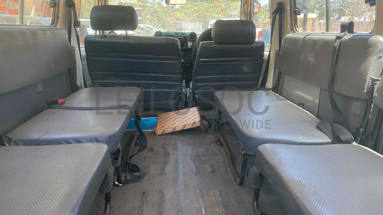 Toyota Land Cruiser 2,98m - 2016