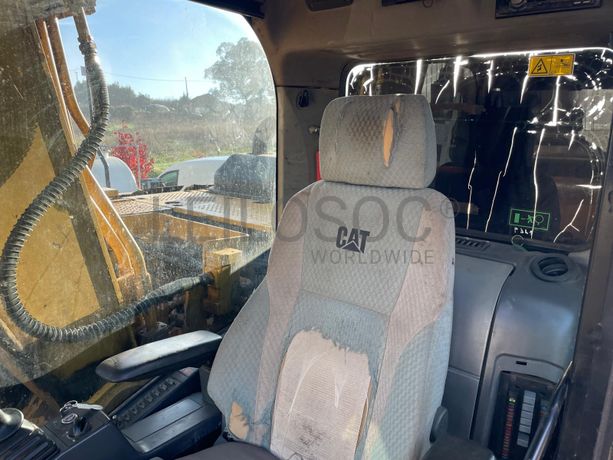 Escavadora CAT 319D · Ano 2011