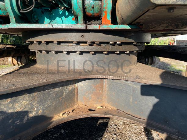 Escavadora Kobelco E 215 · Ano 2004