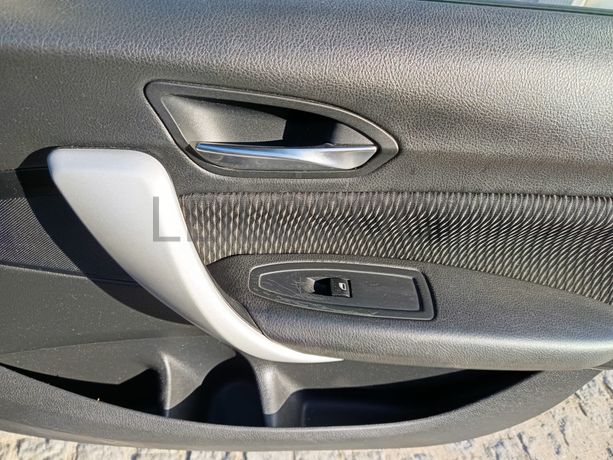 BMW 116d · Ano 2011